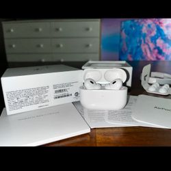 AirPods 4th Generation *Send Offers*