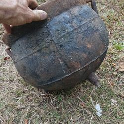 Old Cast Iron Pot Perfect Condition 