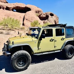 Jeep Wrangler. Ultimate Off-road Vehicle!!!