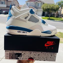 Size 11.5m New Jordan 4 Pick Up Only Msg Ready To Buy 