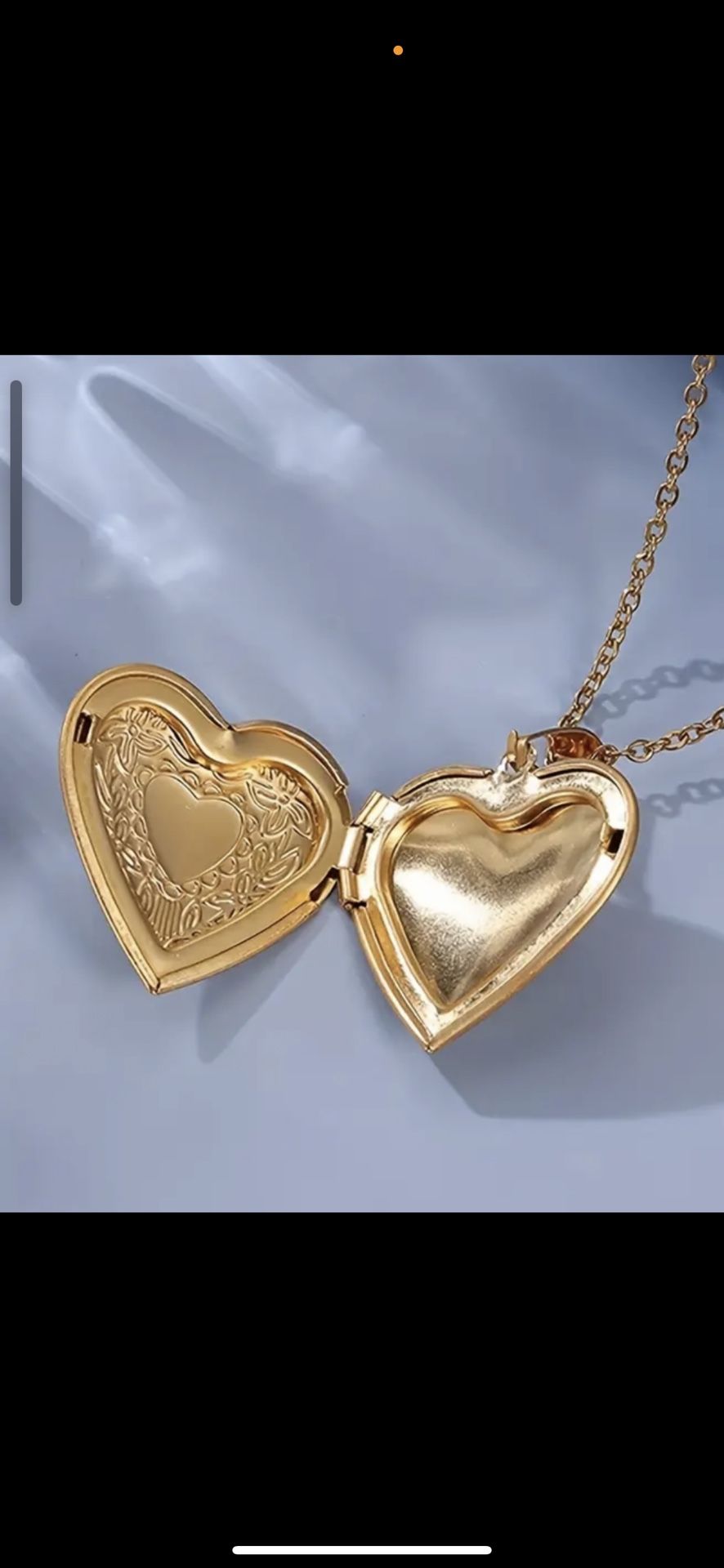 Beautiful Brand New Elegant Titanium Steel Flower Pattern Photo Frame Locket Pendant Necklace