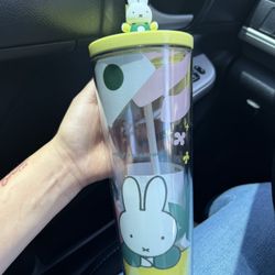 Miffy X Starbucks 
