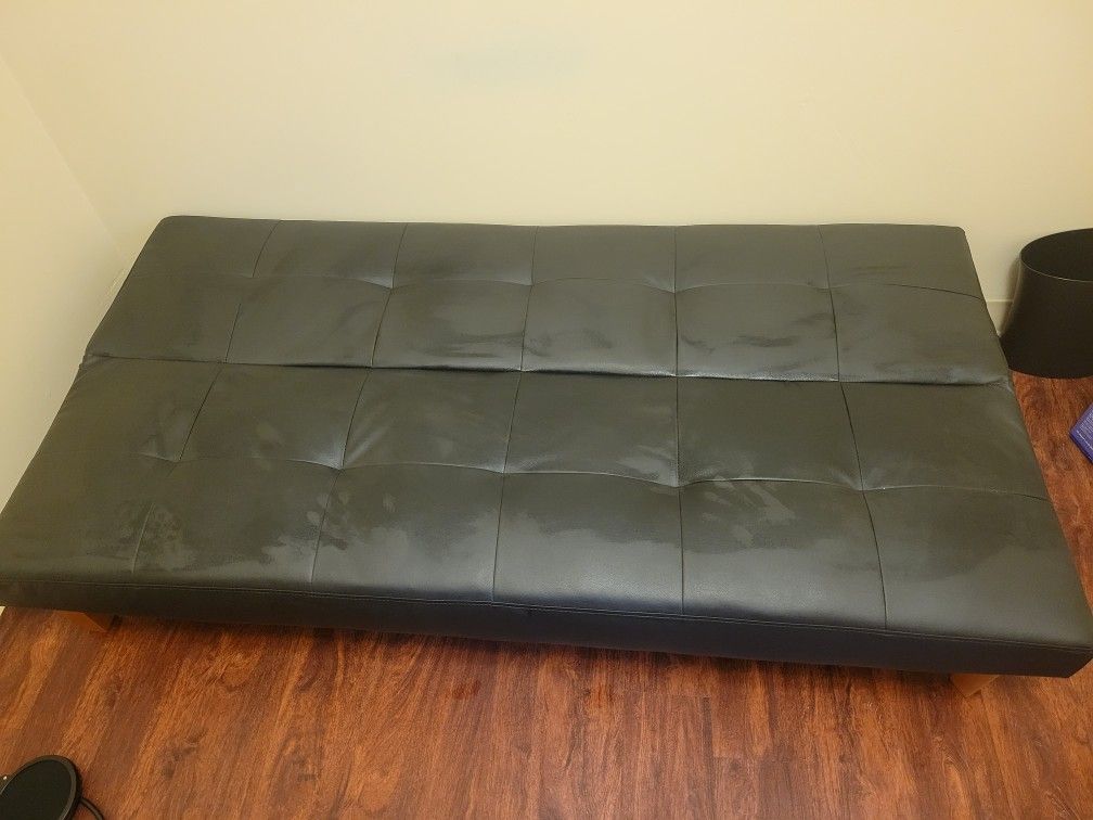Black Futon **Moving Out Special**