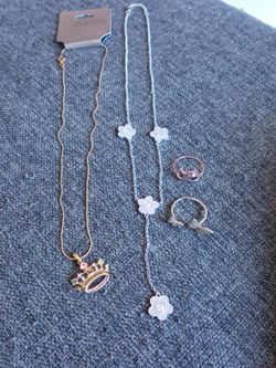 Todo es sterling silver 925 menos El Anillo de hello kitty