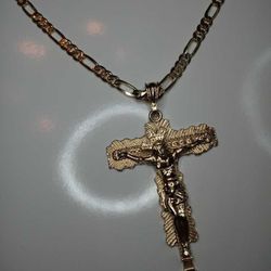  24 cross chain 14K gold laminated high quality 55$
