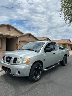 1004 titan