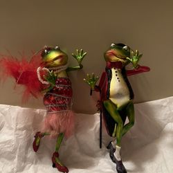 Set a two party frog on ornaments