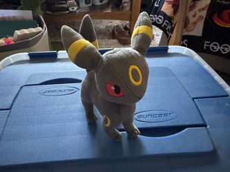 Pokémon PokeCenter Umbreon Plush