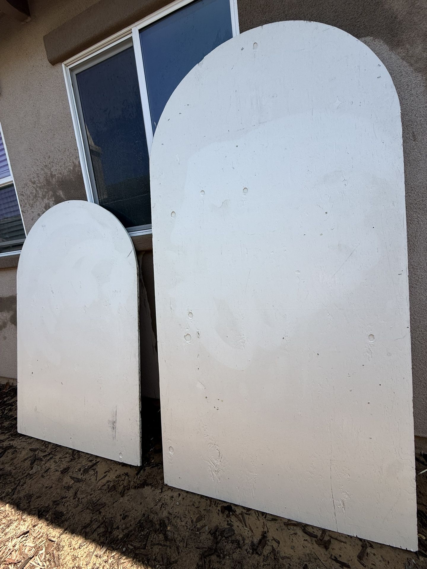 Large Party, Arch Decor