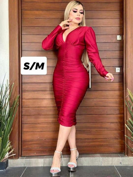 New Women's Dress Size S/M