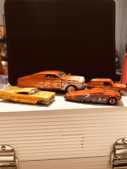 (3) Hot wheels and Ford custom street rod ( Price is for all) (3 1/64) and 1:38 Driver side door won’t stay closed