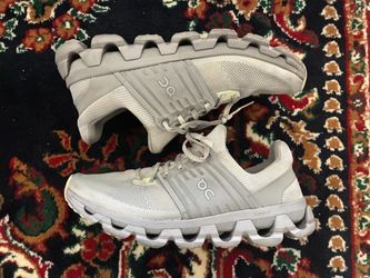 On Cloud shoes size 10.5 Men
