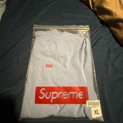 Supreme Small Box Logo