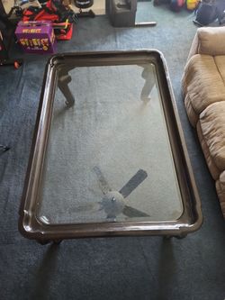 Cocktail table