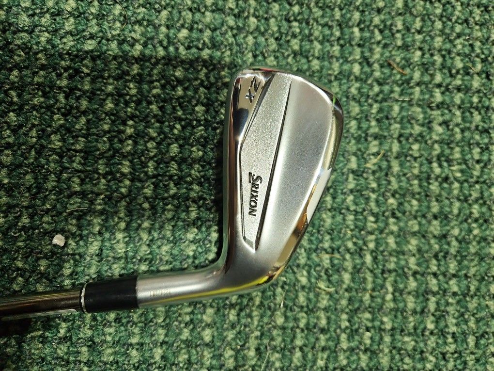 Srixon ZX 4 Utility Iron