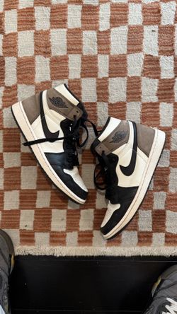 Jordan 1 Mocha