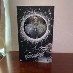 Monster High SDCC 2022 Exclusive Voltageous Frankie Stein Doll NIB