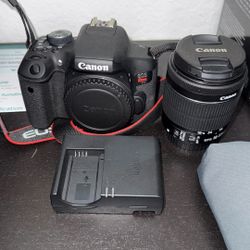 Canon EOS Rebel T6i