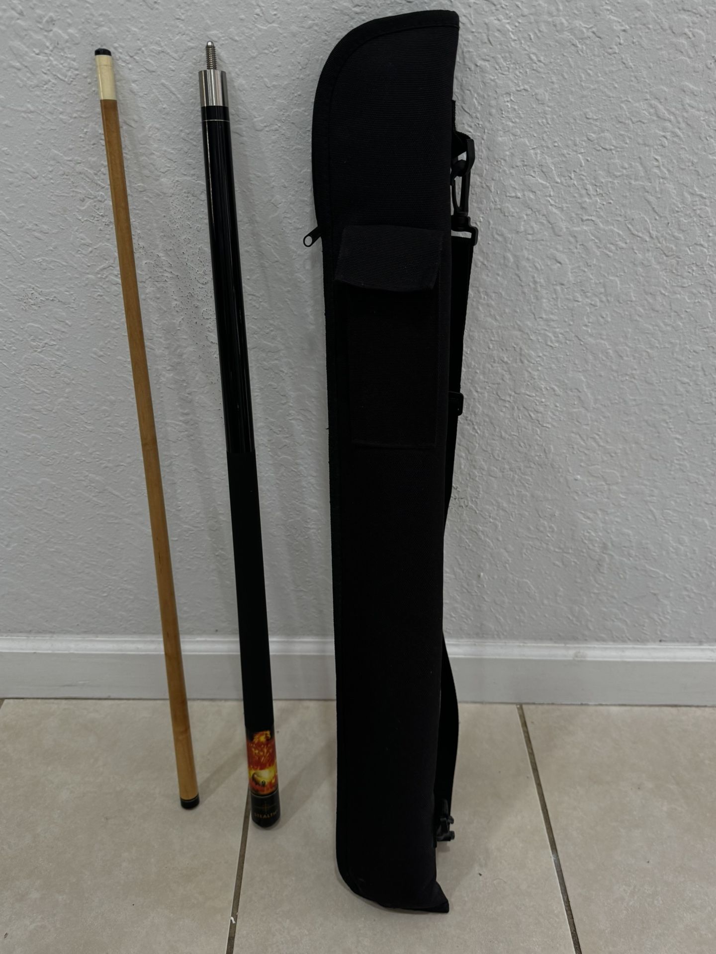 STEALTH® Billiards Cue #9 . Used In Good Condition. Location. West Kendall 33194 .