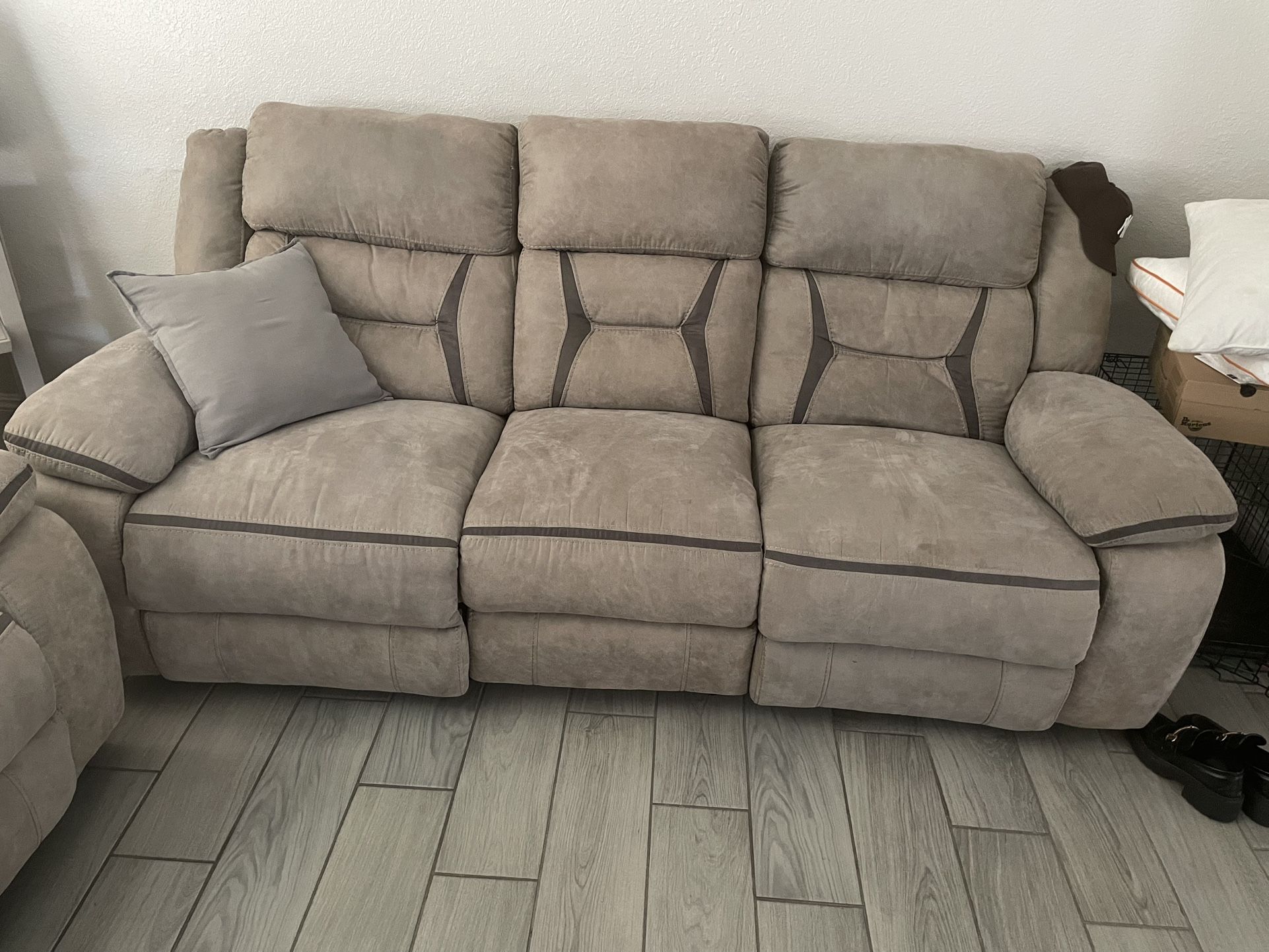 Recliner Set