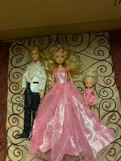 Barbie doll fancy family