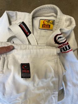 BJJ MARTIAL  ARTS A4 ADULT GI KARATE MUY THAI FULL MENS LARGE