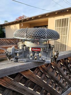 Edlebrock Carburetor