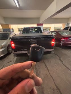 Llaves de autos / car keys and remotes