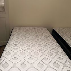 NEW 2 Twin XL Adjustable Beds W/ Remotes