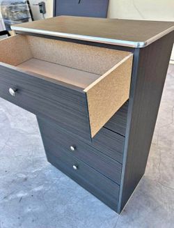 Five Drawers Dresser