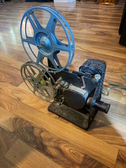 1920s Eastman Kodak Kodascope Model C 16mm Silent Film Projector