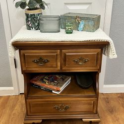 Charming MCM Maple Side Table 