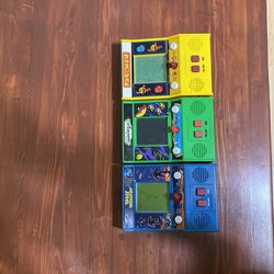 Space Invaders, Galaga and PAC Man Mini Arcade Game