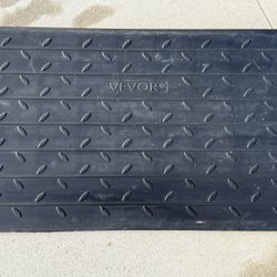 VEVOR - Rubber Solid Doorway Wheelchair Ramp 42” X 24” 