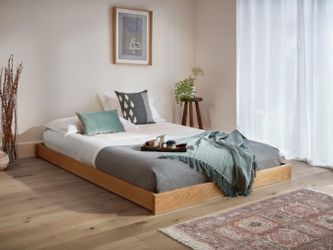 Solid Oak Queen Platform Bed Frame + 2 Floating Shelves - Get Laid Beds