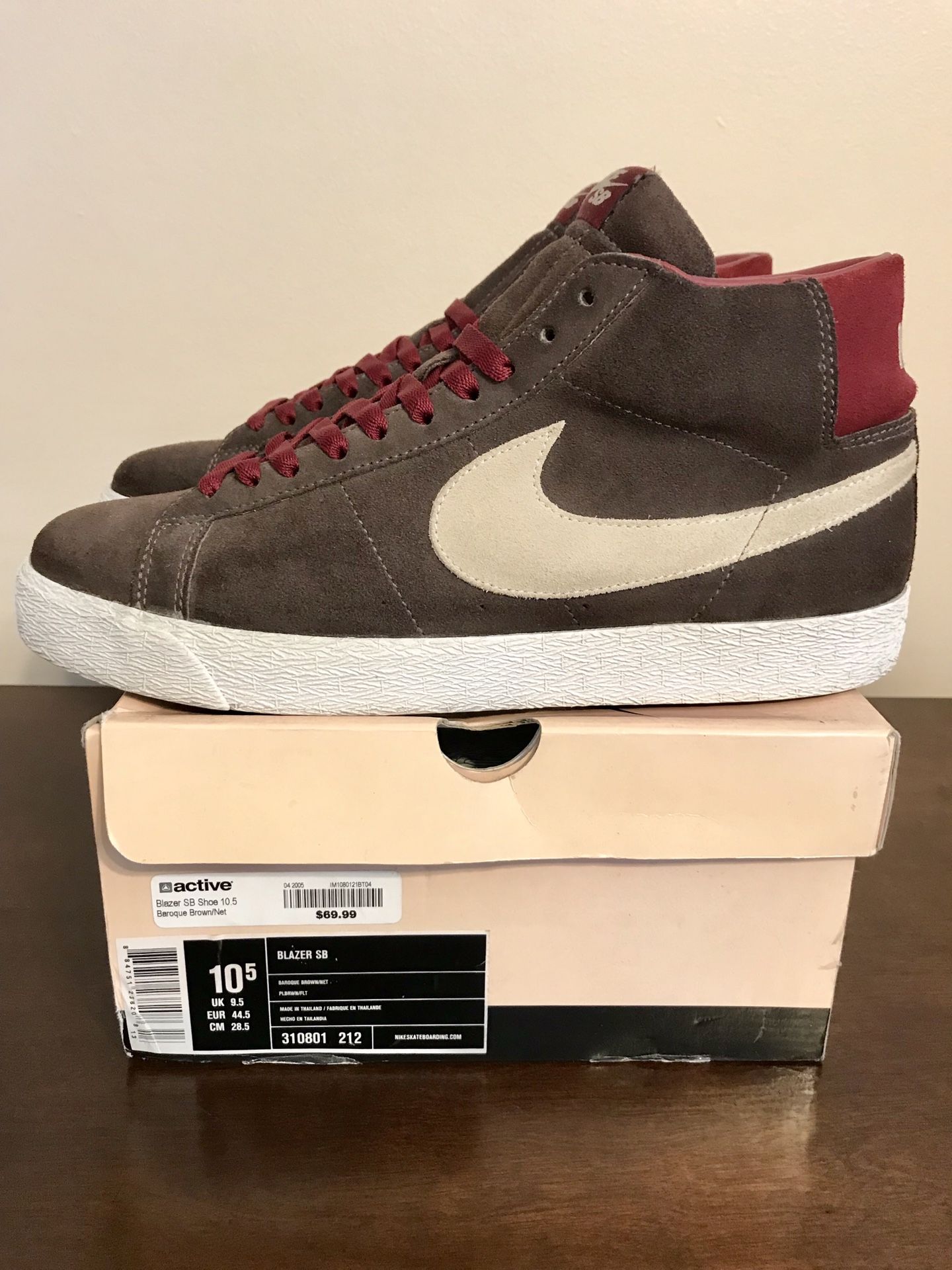 Vintage Nike SB Blazer High OG pink box Size