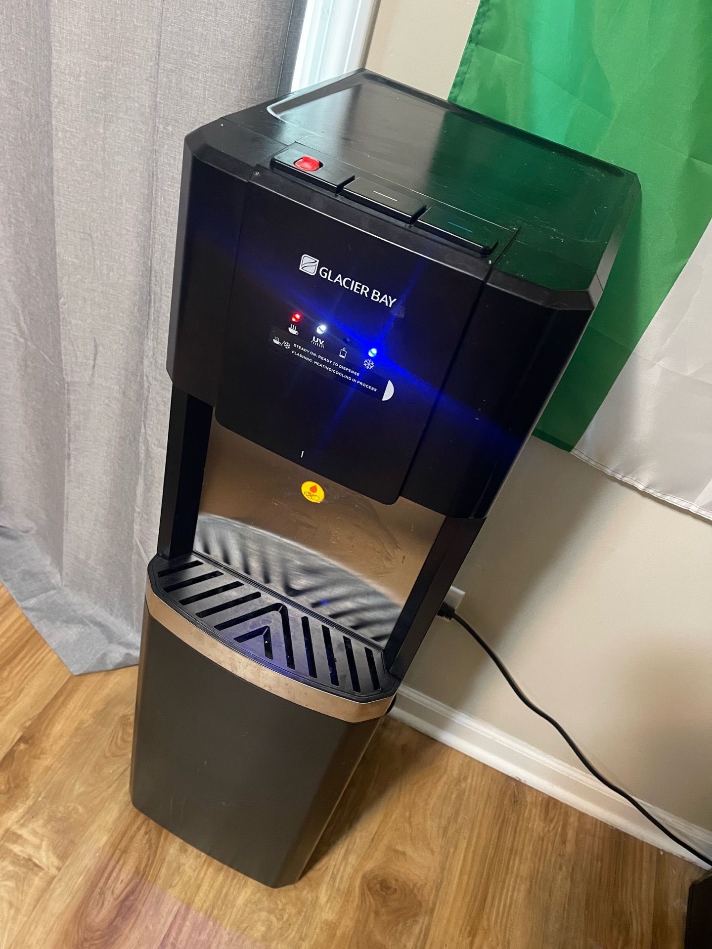 Glacier Bay water Dispenser