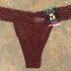 New Maidenform Lace Thongs