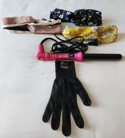 NuMe Pink Curling Wand with Accessories