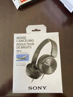 Sony noise canceling headphones brand new