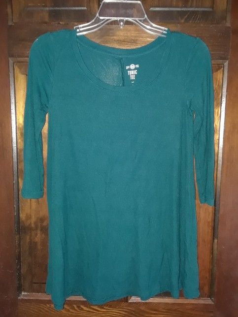 2 Small size Tunic Tees - Dark Green and Blue