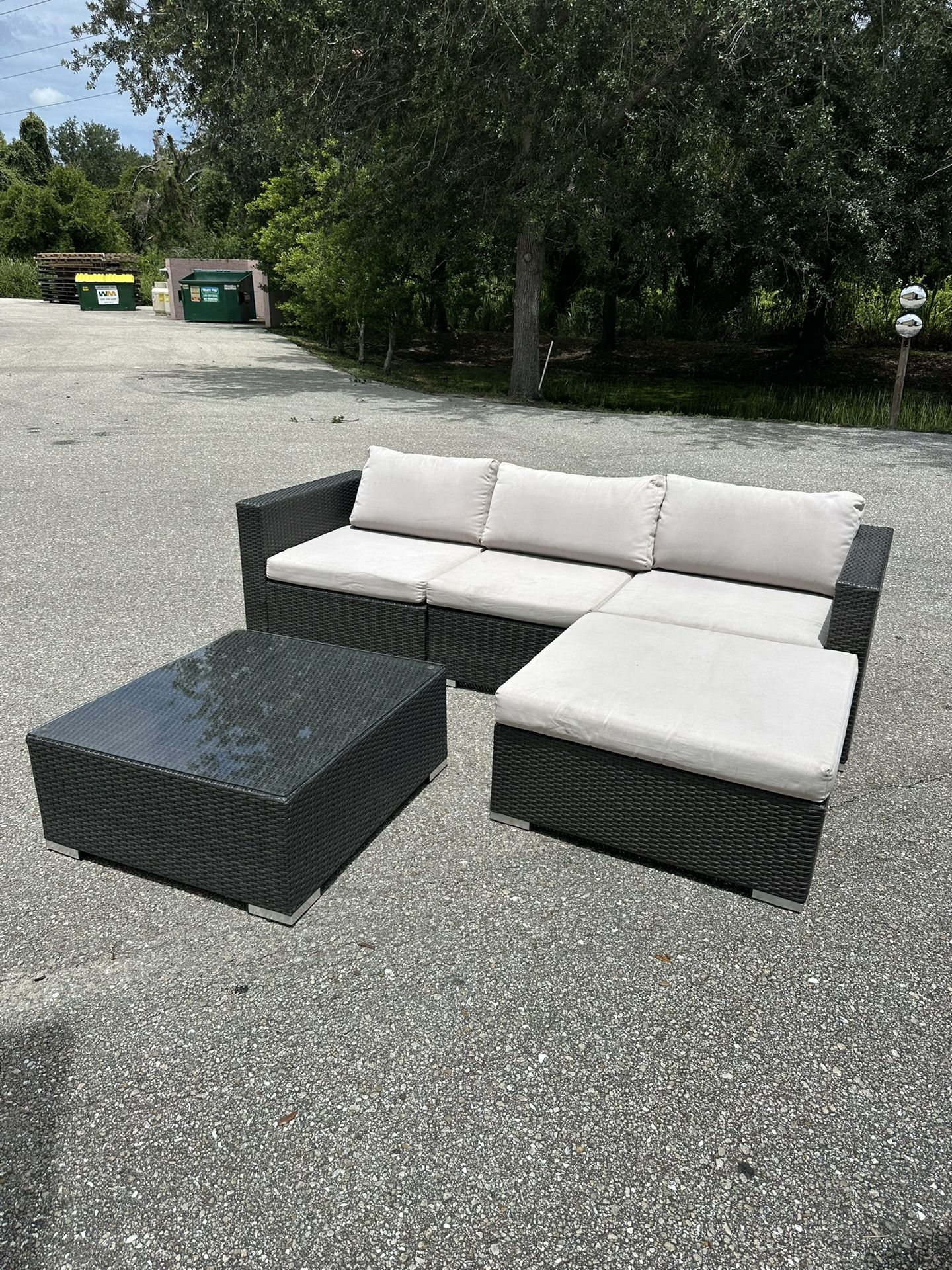 Patio set (FREE 24H DELIVERY)