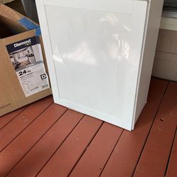 Diamond Now Arcadia Cabinet $60 New