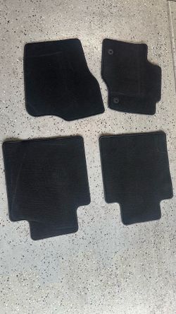 Ford OEM Superduty 2017-22 Carpet Floor Mats