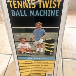 Tennis ball machine