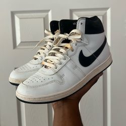 A MA MANIERE X AIR JORDAN AIR SHIP SP "WHITE BLACK"