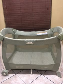 Graco pack and play