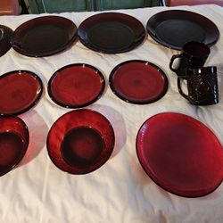  RUBY RED Dinner Plate Set By Cristal d'Arques Durand ~France