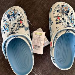 Disneyland crocs