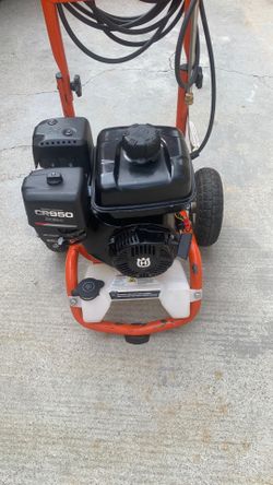 Husqvana BRIGGS&STRATTON CR950 208cc PW3200 MAX PSI 2.5 MAX GPM